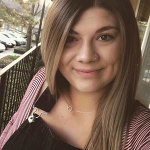 Meet your Posher, Meshella